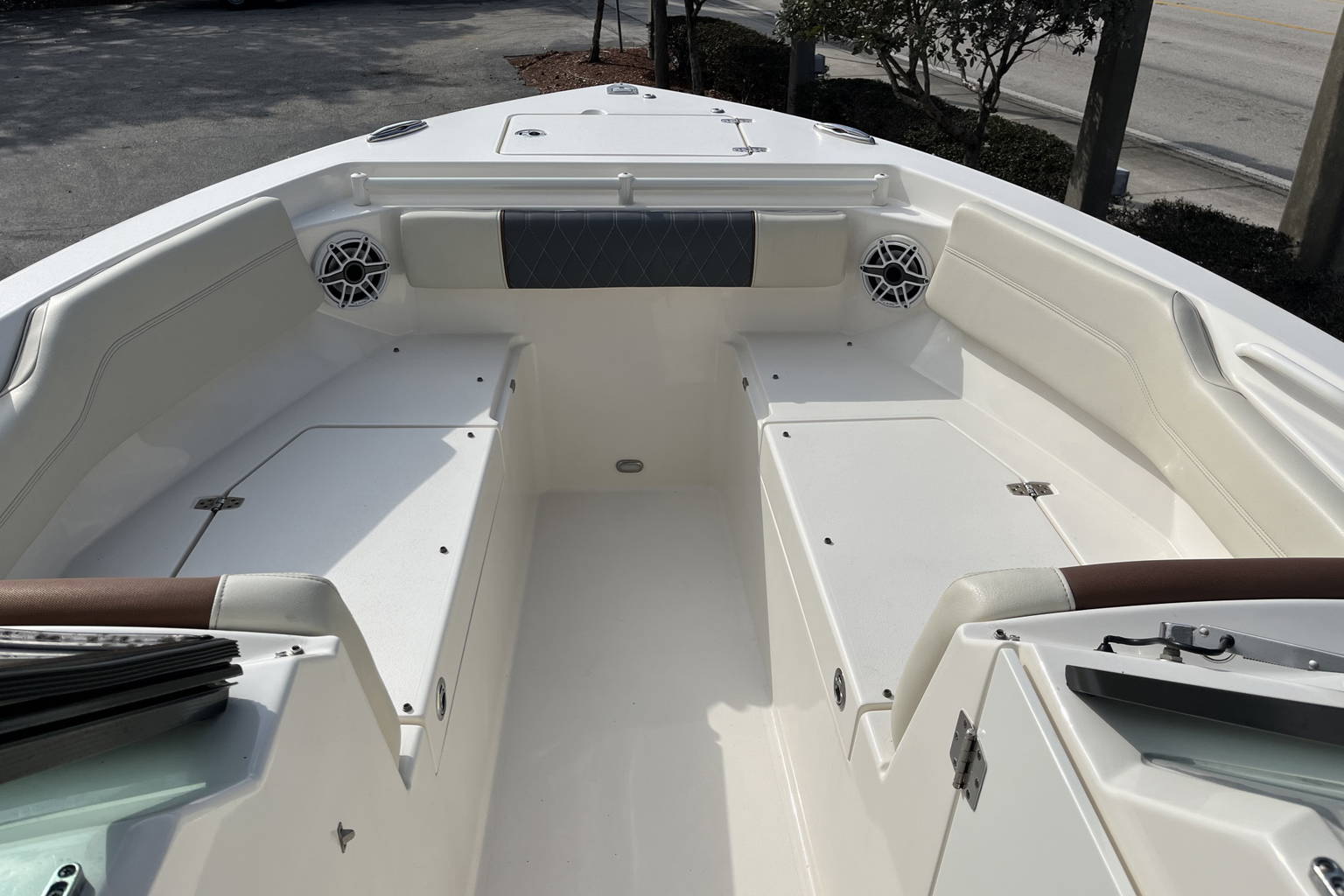 Used 2020 Cobia 240 DC #E013 image 17