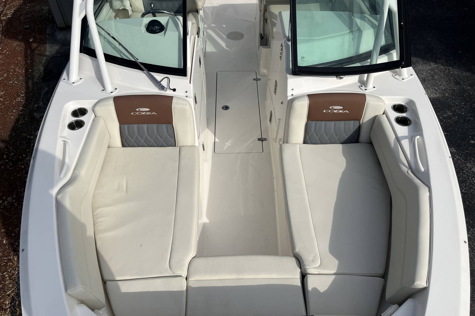 Used 2020 Cobia 240 DC #E013 image 19