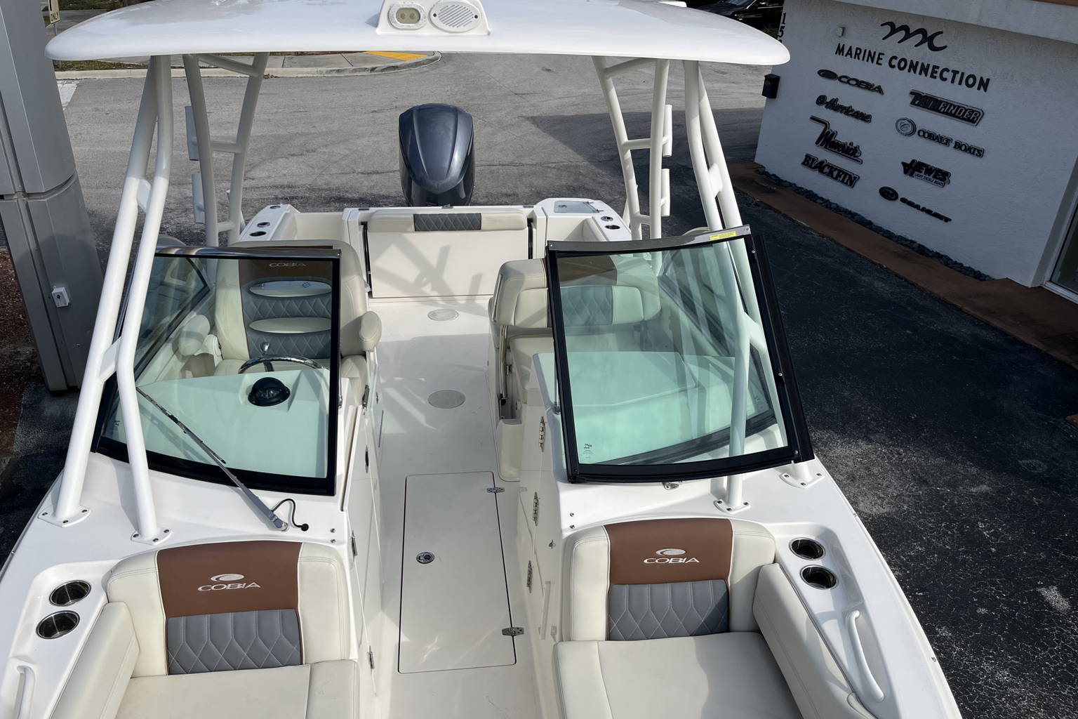 Used 2020 Cobia 240 DC #E013 image 20