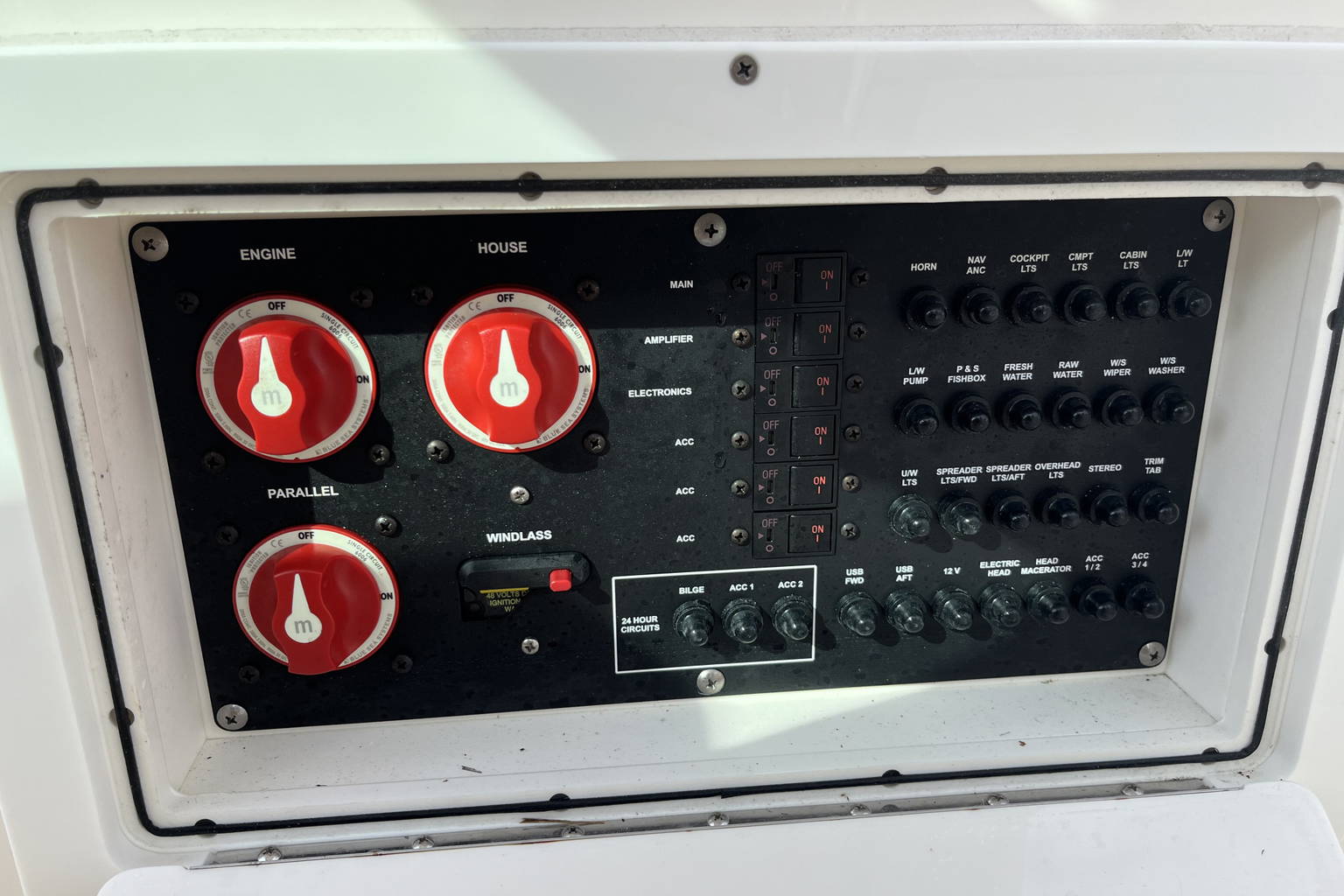 Used 2020 Cobia 240 DC #E013 image 31