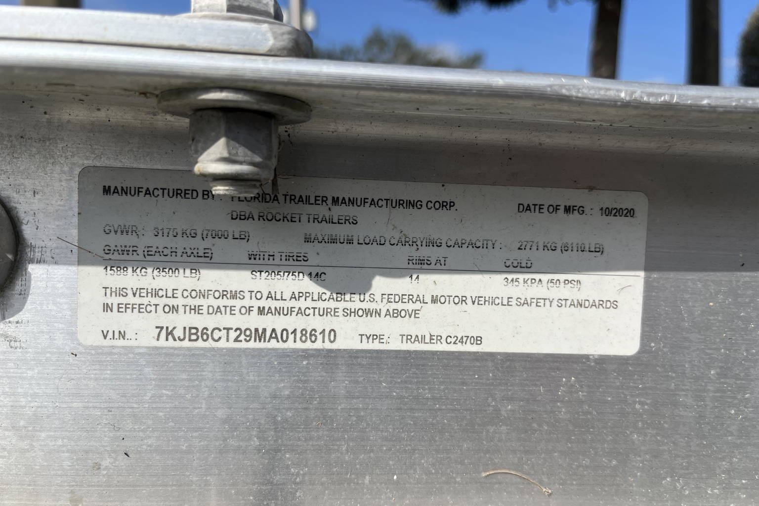 Used 2020 Cobia 240 DC #E013 image 33