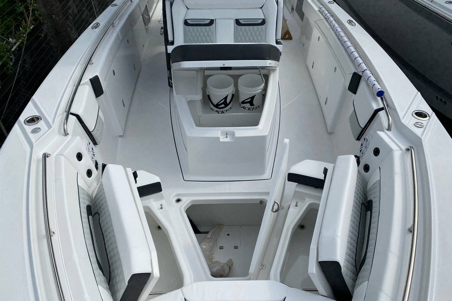 New 2023 Blackfin 332CC #C253 image 19