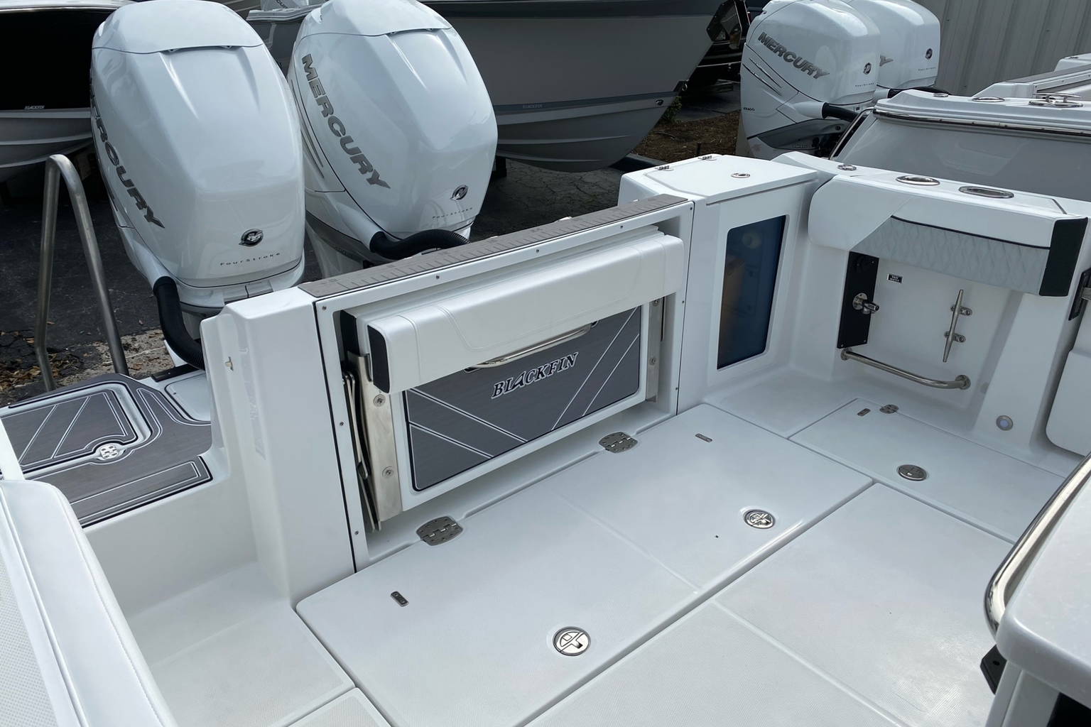 New 2023 Blackfin 332CC #C253 image 6