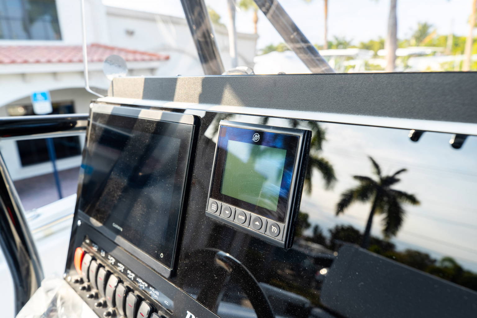 Alternative image of Blackfin 252CC in Miami, FL