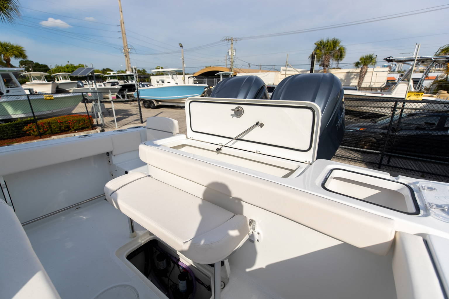 New 2023 Sea Hunt Gamefish 27 FS #0493 image 14