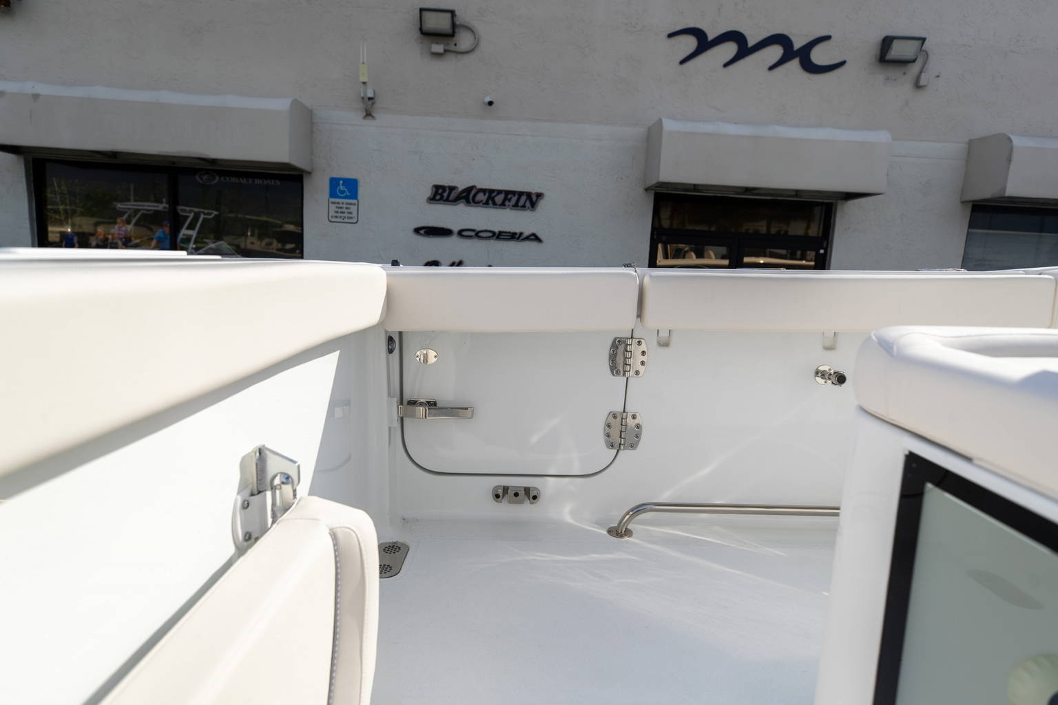 New 2023 Sea Hunt Gamefish 27 FS #0493 image 18