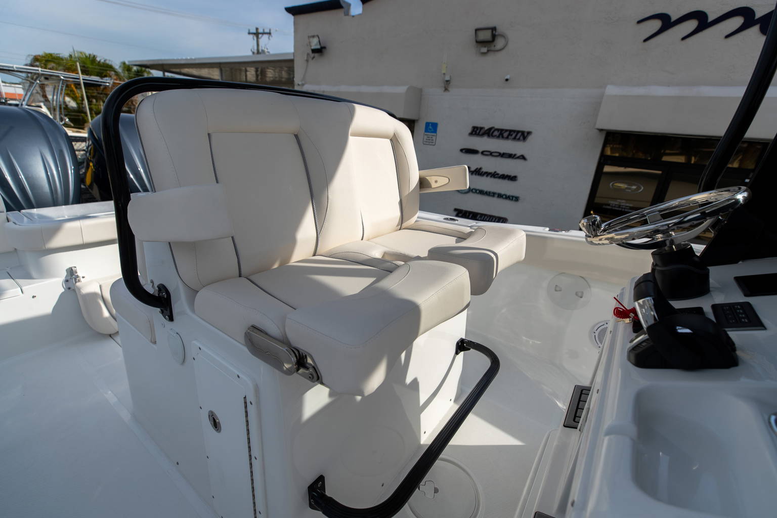New 2023 Sea Hunt Gamefish 27 FS #0493 image 31