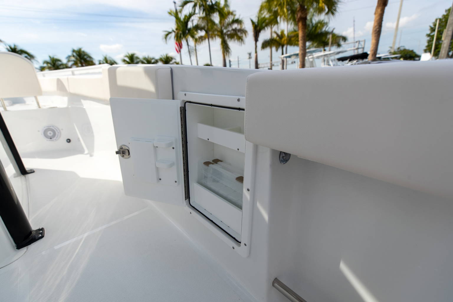 New 2023 Sea Hunt Gamefish 27 FS #0493 image 36