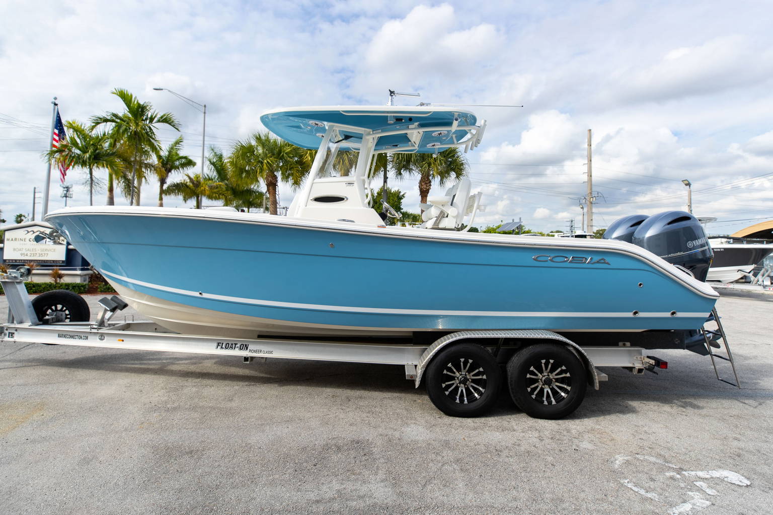 New 2023 Cobia 262 CC #C037 image 5