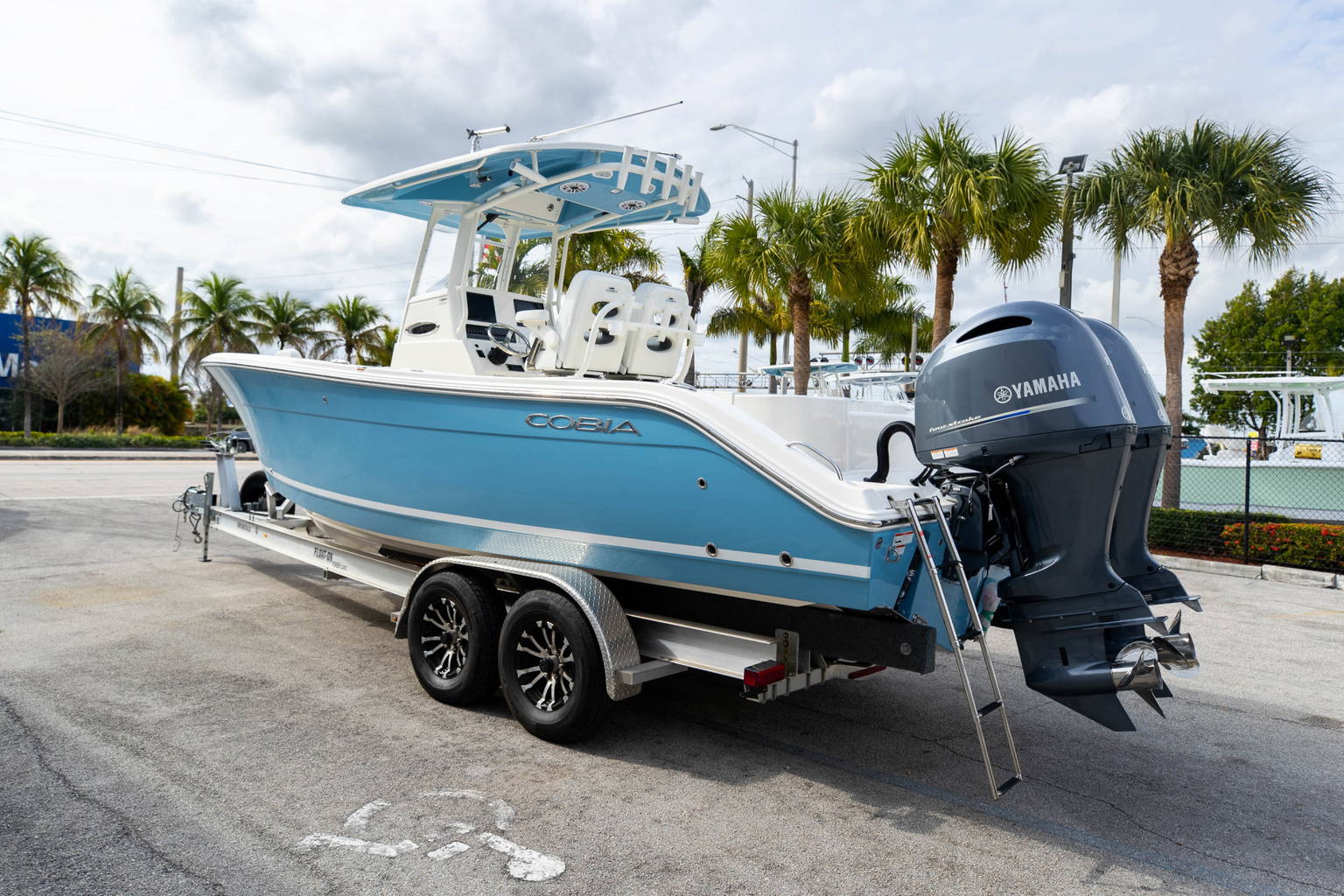 New 2023 Cobia 262 CC #C037 image 6