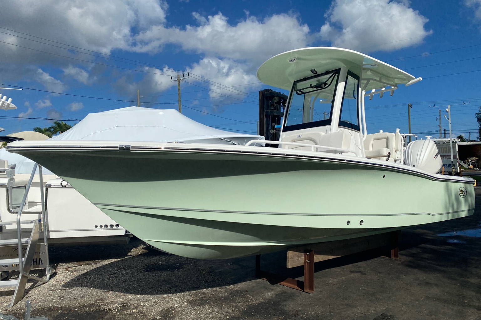New 2023 Sea Hunt BX 25 FS #0423 image 2