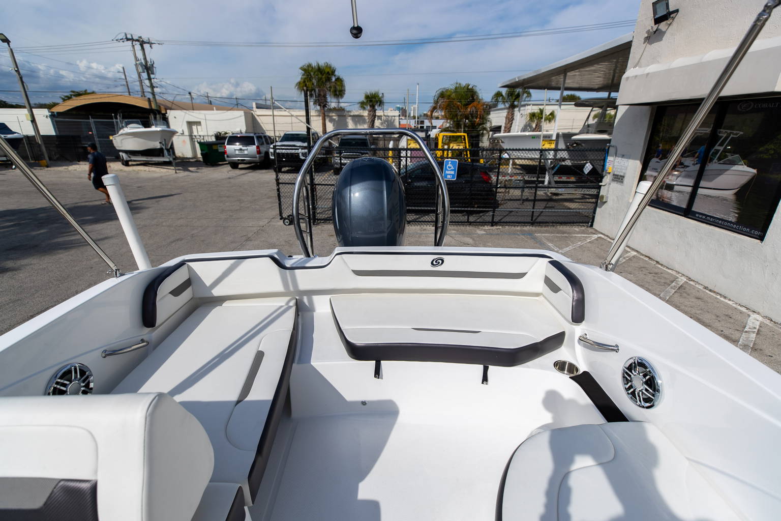New 2023 Hurricane SunDeck Sport OB SS 205 OB #8879 image 11