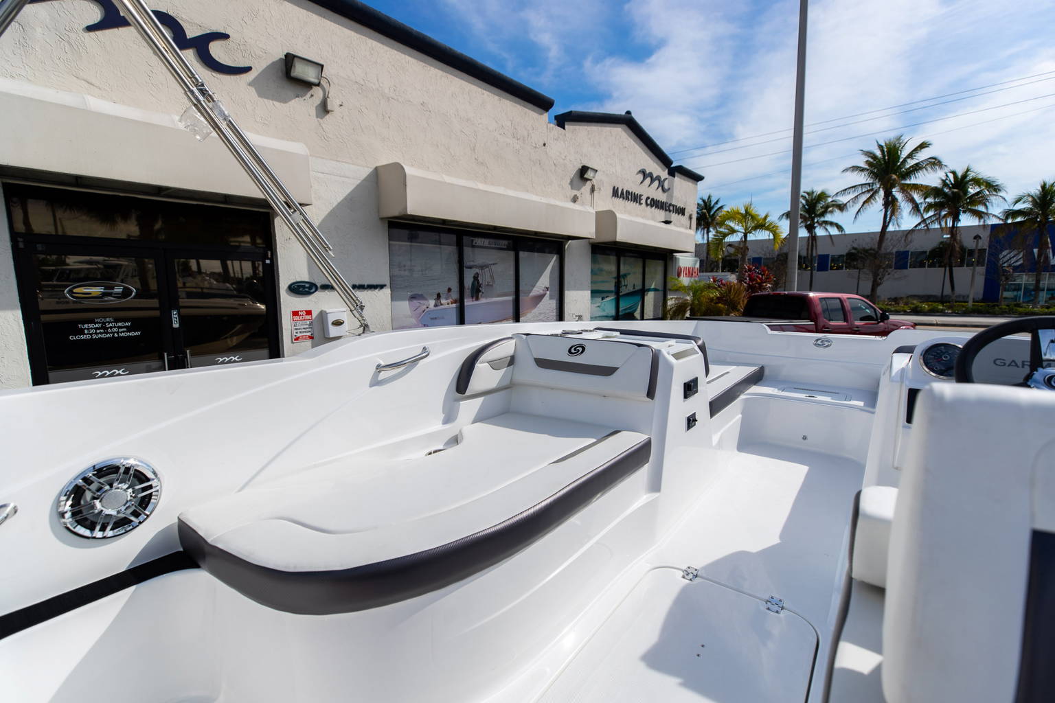 New 2023 Hurricane SunDeck Sport OB SS 205 OB #8879 image 13