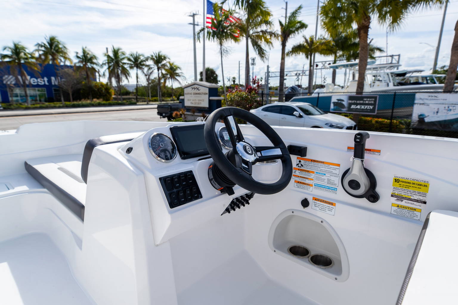 Alternative image of Hurricane SunDeck Sport OB SS 205 OB in West Palm Beach, FL