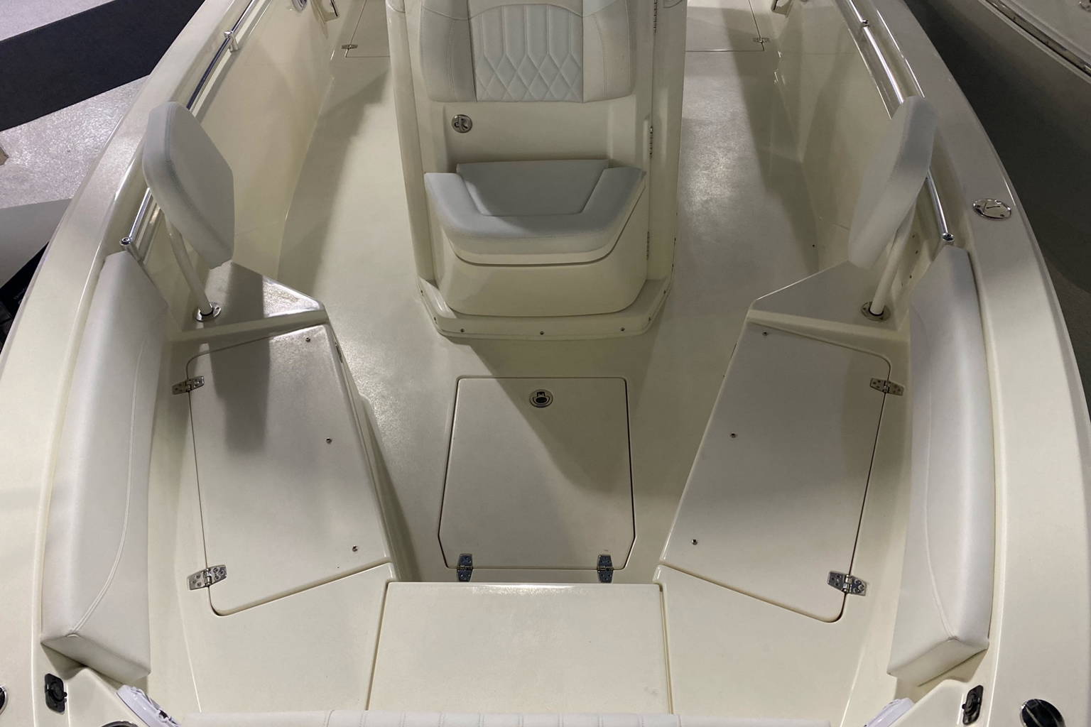 New 2023 Cobia 240 CC #B042 image 12