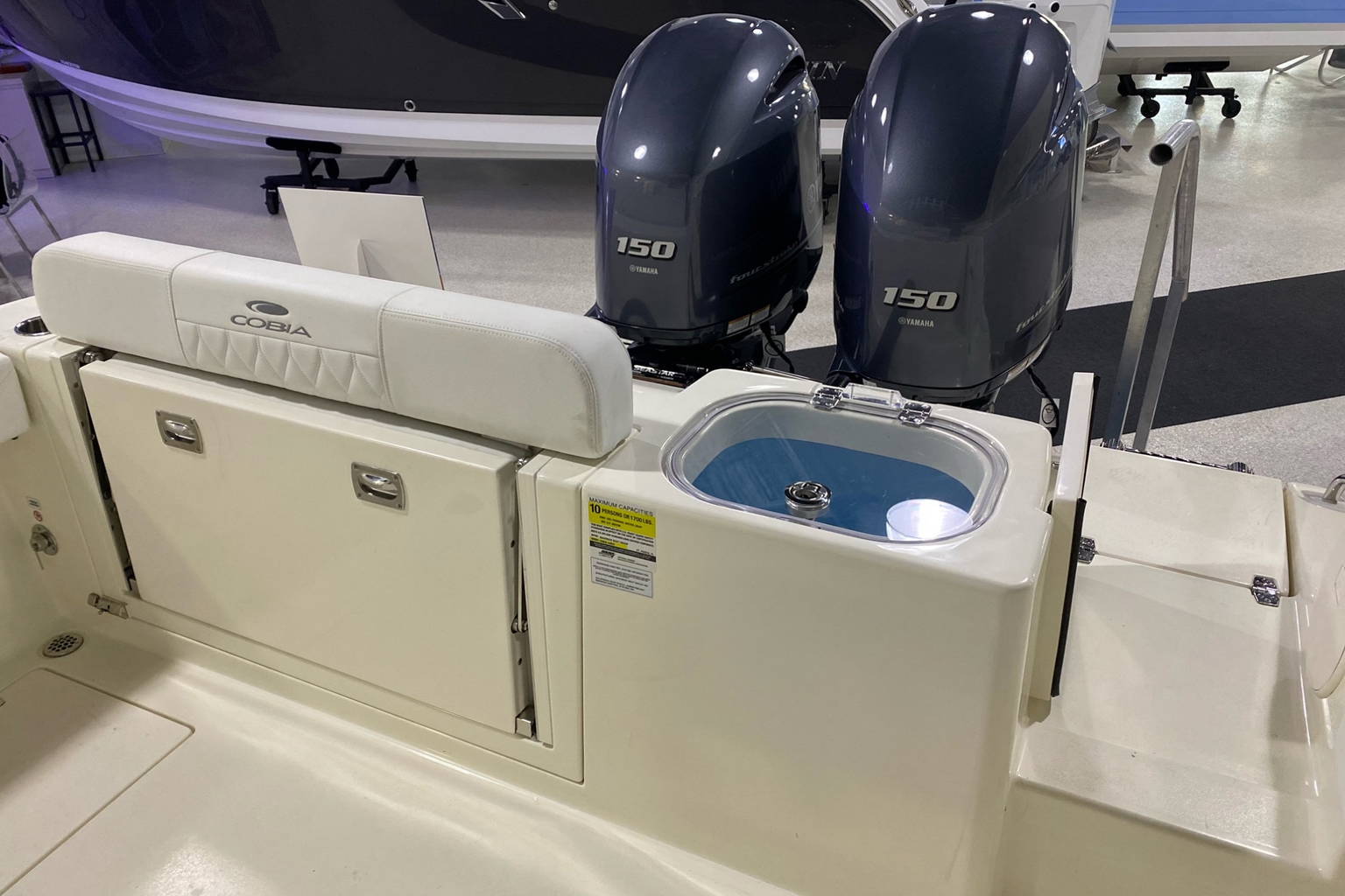 New 2023 Cobia 240 CC #B042 image 3