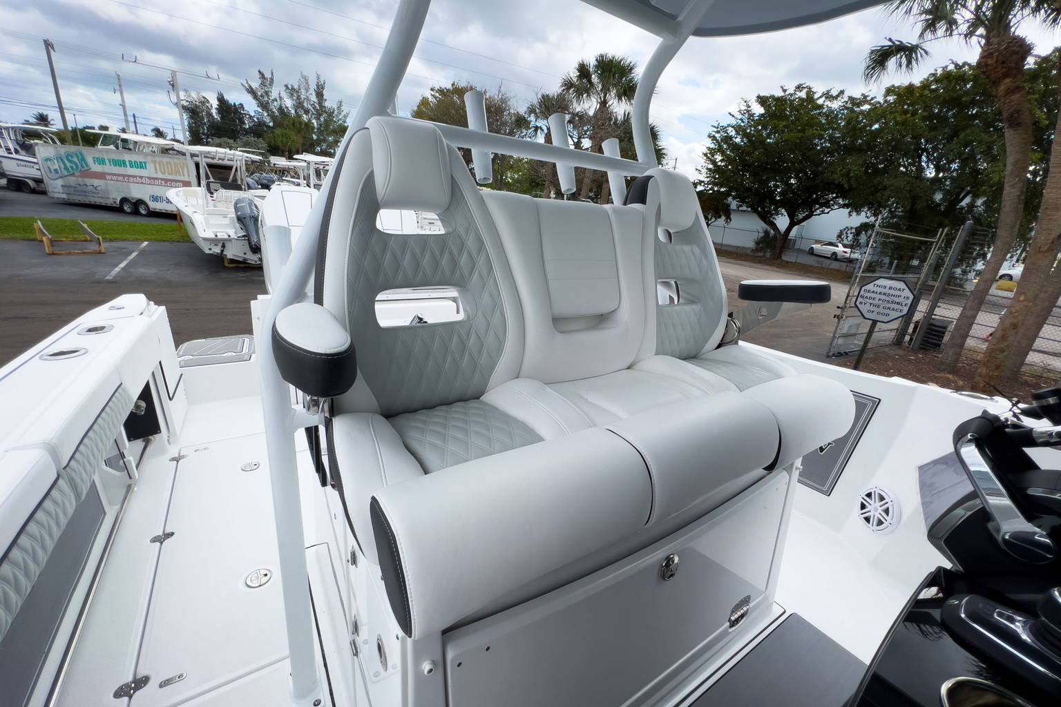 New 2023 Blackfin 332CC #C255 image 8