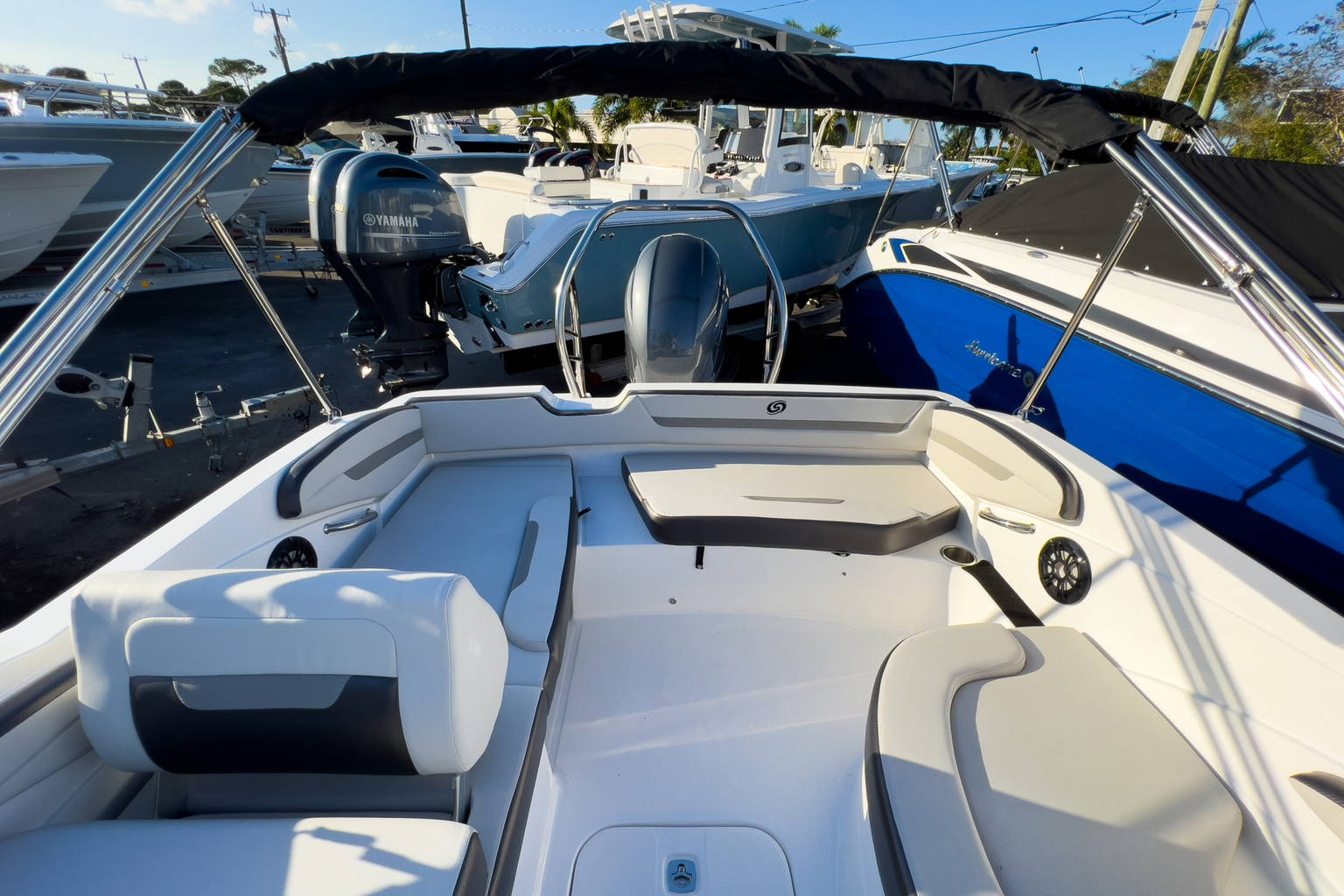 New 2023 Hurricane SunDeck Sport OB SS 205 OB #9998 image 6