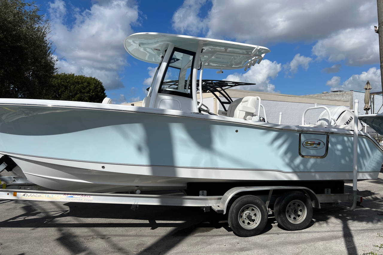Main image of Sea Hunt Ultra 255 SE in Miami, FL