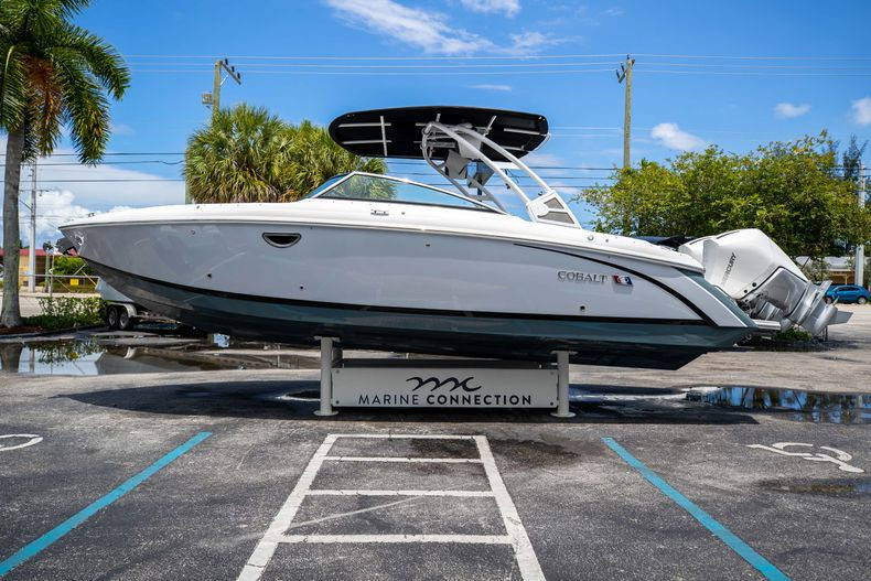 Used 2022 Cobalt 30SC #C045 image 5