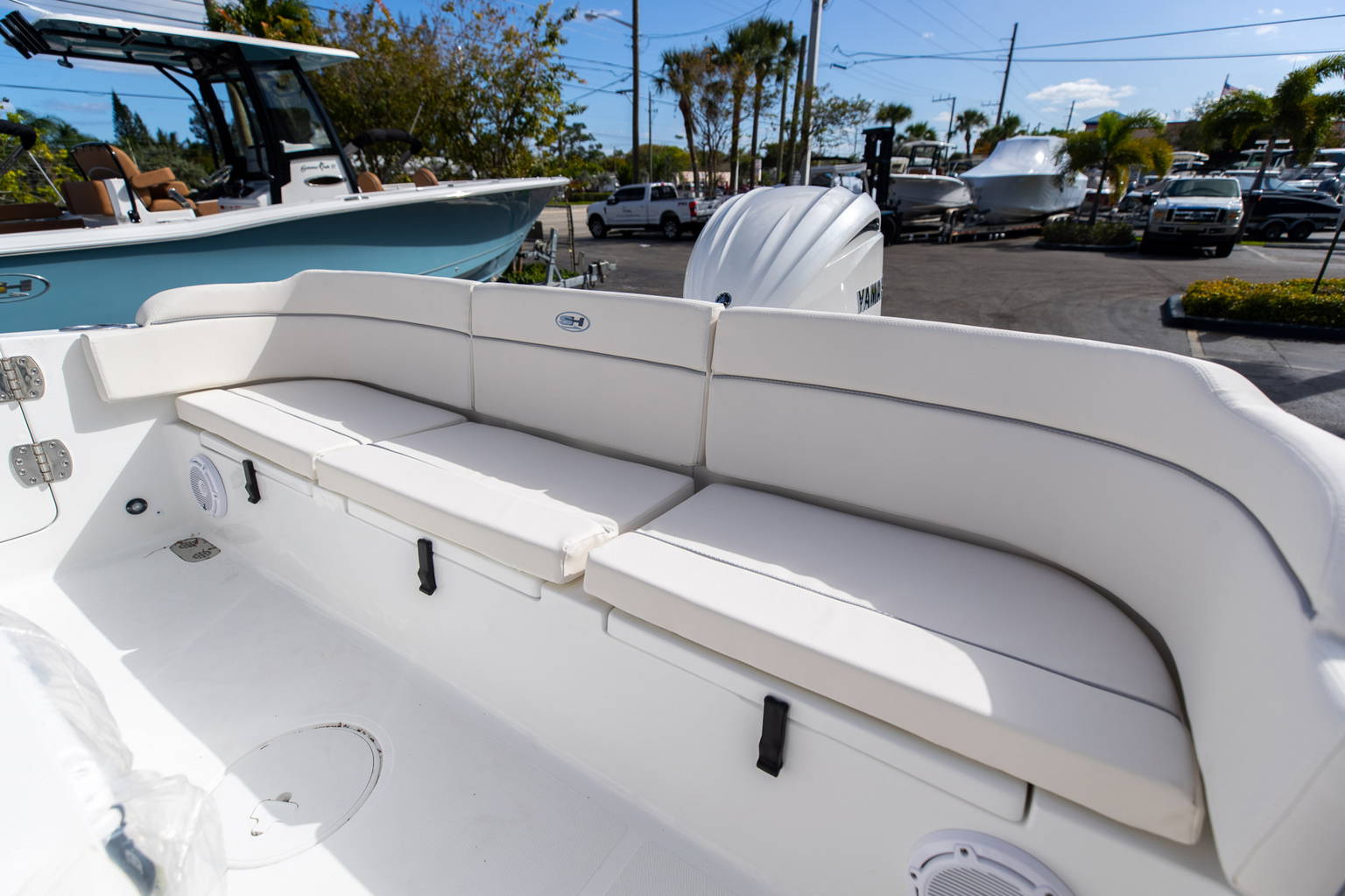 Alternative image of Sea Hunt Escape 25 in West Palm Beach, FL