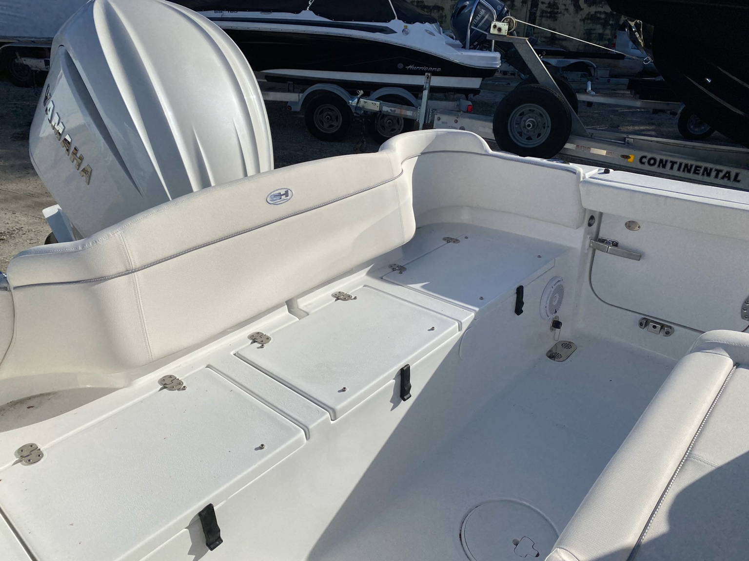 Alternative image of Sea Hunt Ultra 255 SE in West Palm Beach, FL