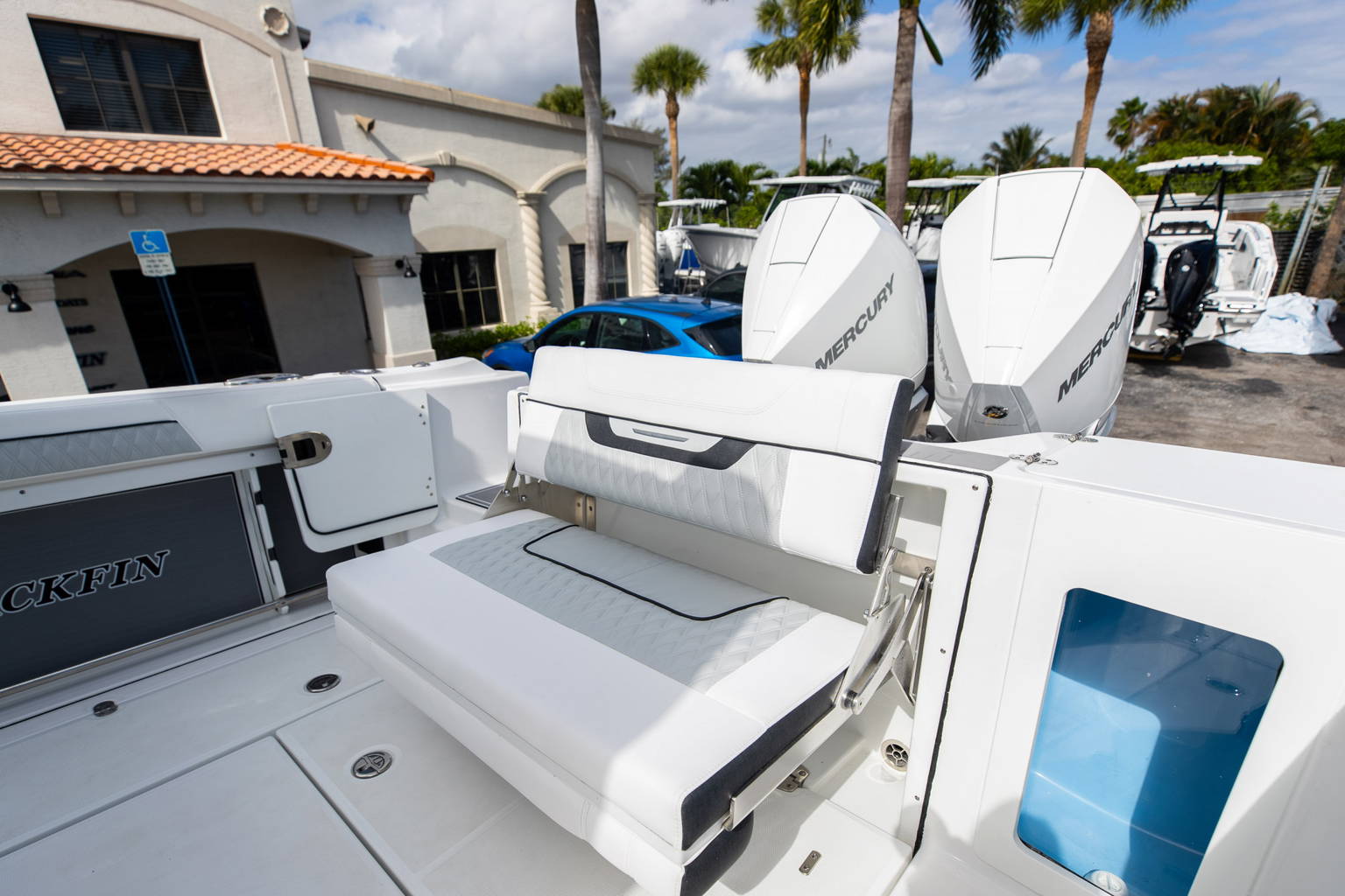 New 2023 Blackfin 302CC #E157 image 15