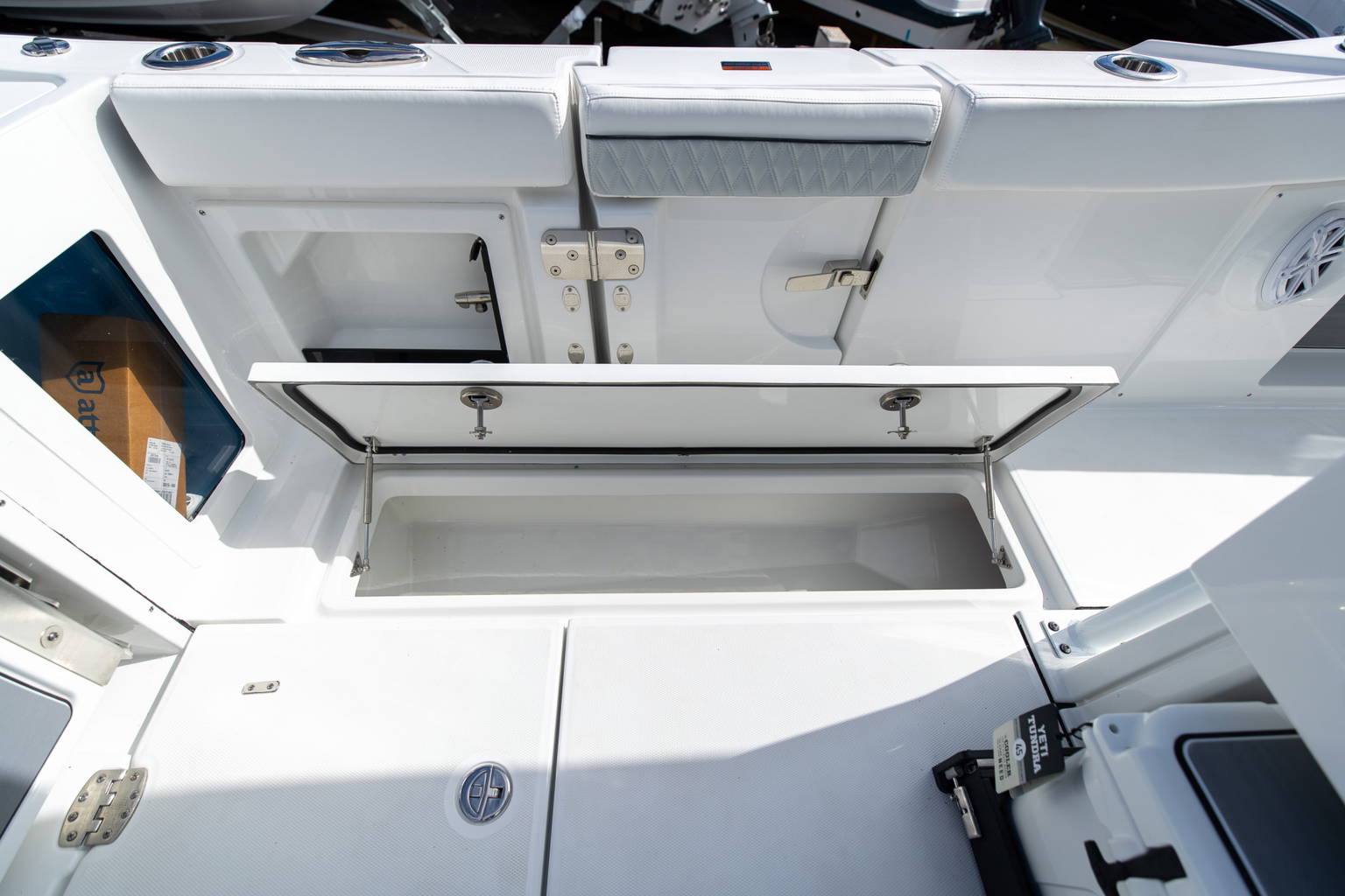 New 2023 Blackfin 302CC #E157 image 26