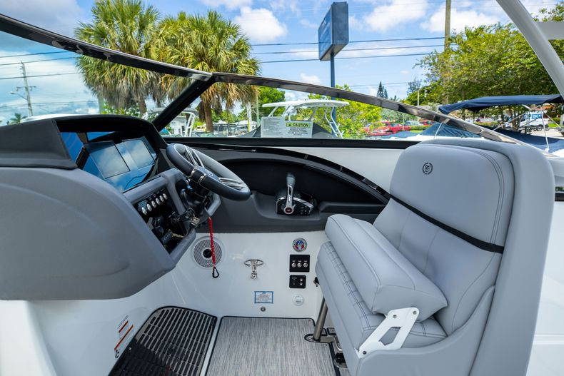 Alternative image of Cobalt 30SC in West Palm Beach, FL