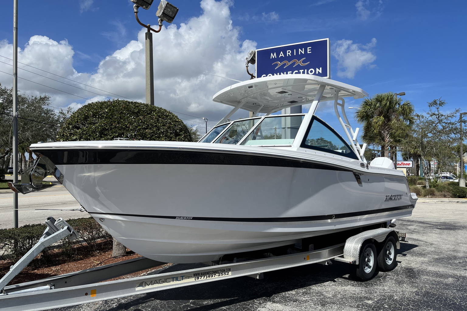 New 2023 Blackfin 252DC #H205 image 2