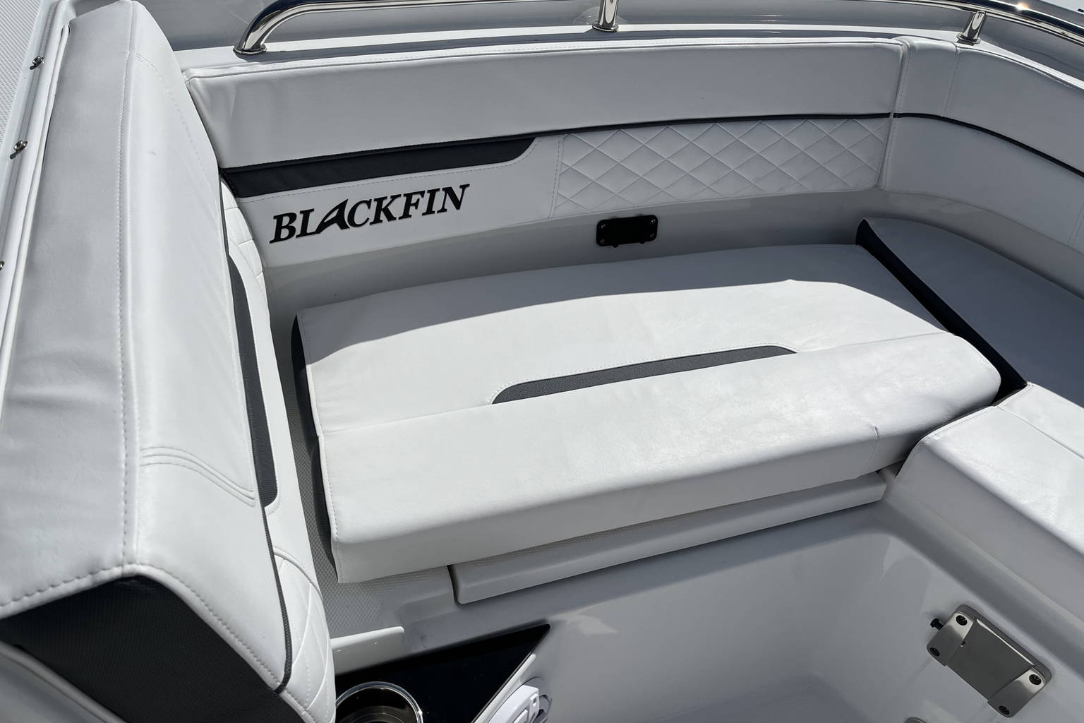 New 2023 Blackfin 252DC #H205 image 28