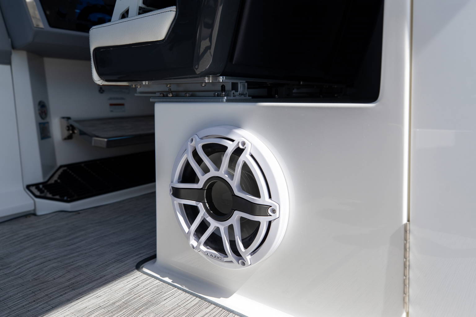 New 2023 Cobalt R33 OB #B001 image 24