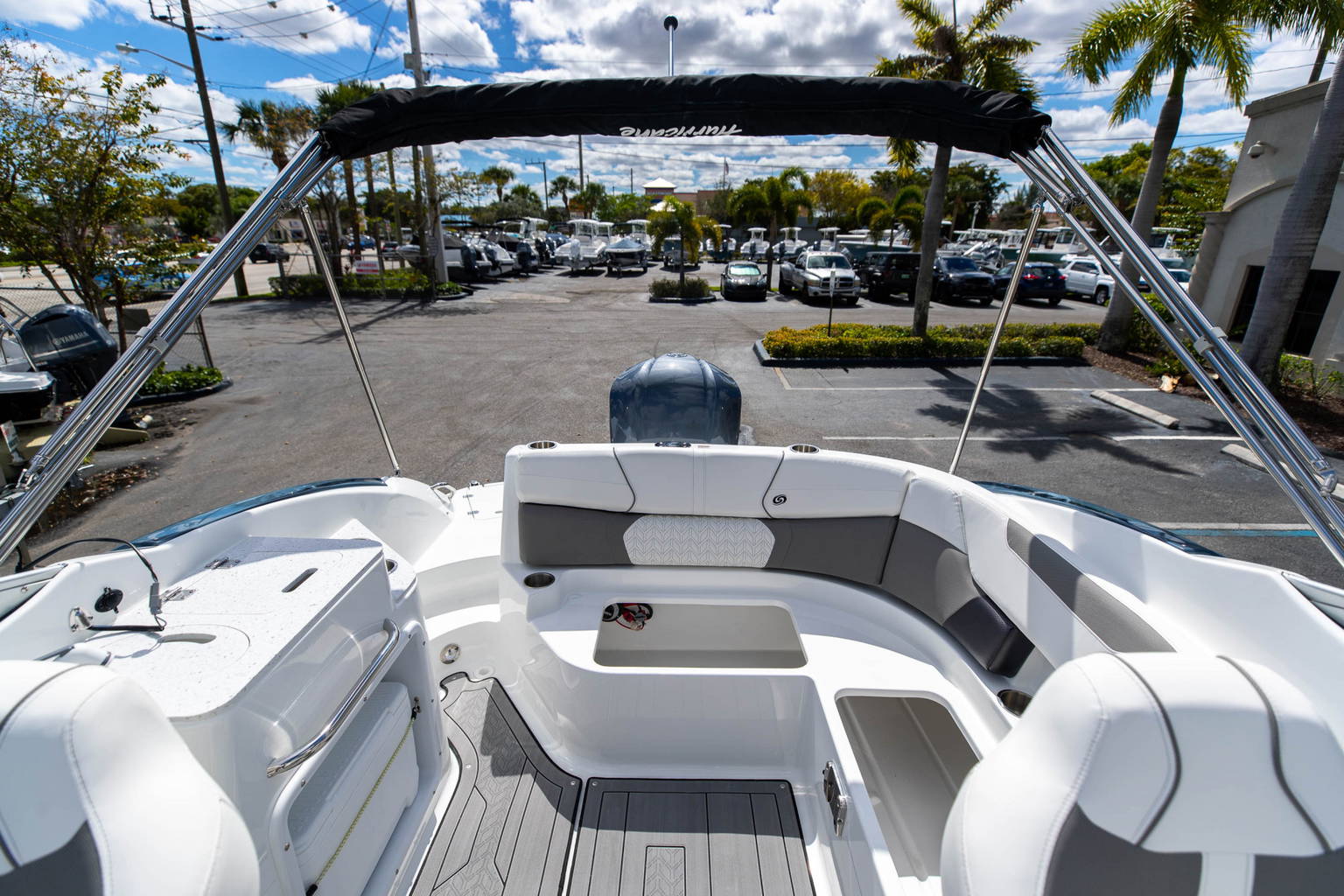 New 2023 Hurricane SunDeck 2400 OB #2447 image 14