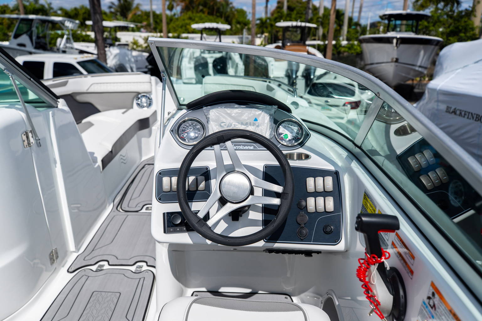 New 2023 Hurricane SunDeck 2400 OB #2447 image 15