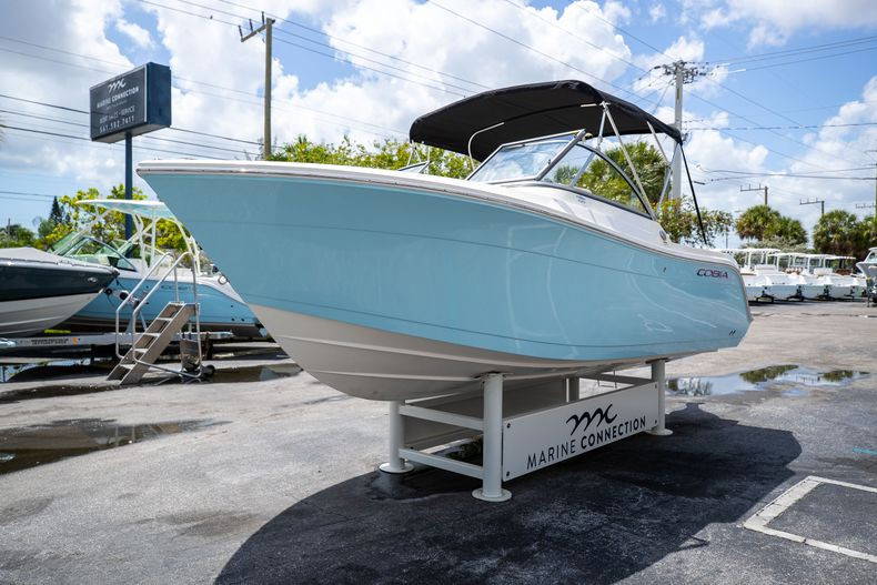 New 2022 Cobia 220 DC #G026 image 4