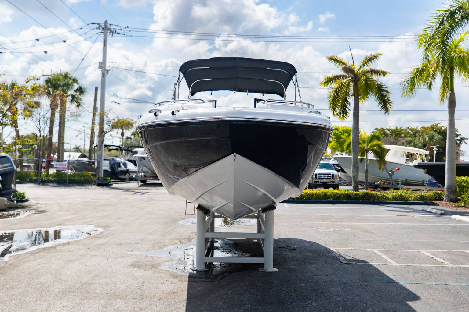 New 2023 Hurricane SunDeck 2400 OB #2449 image 3