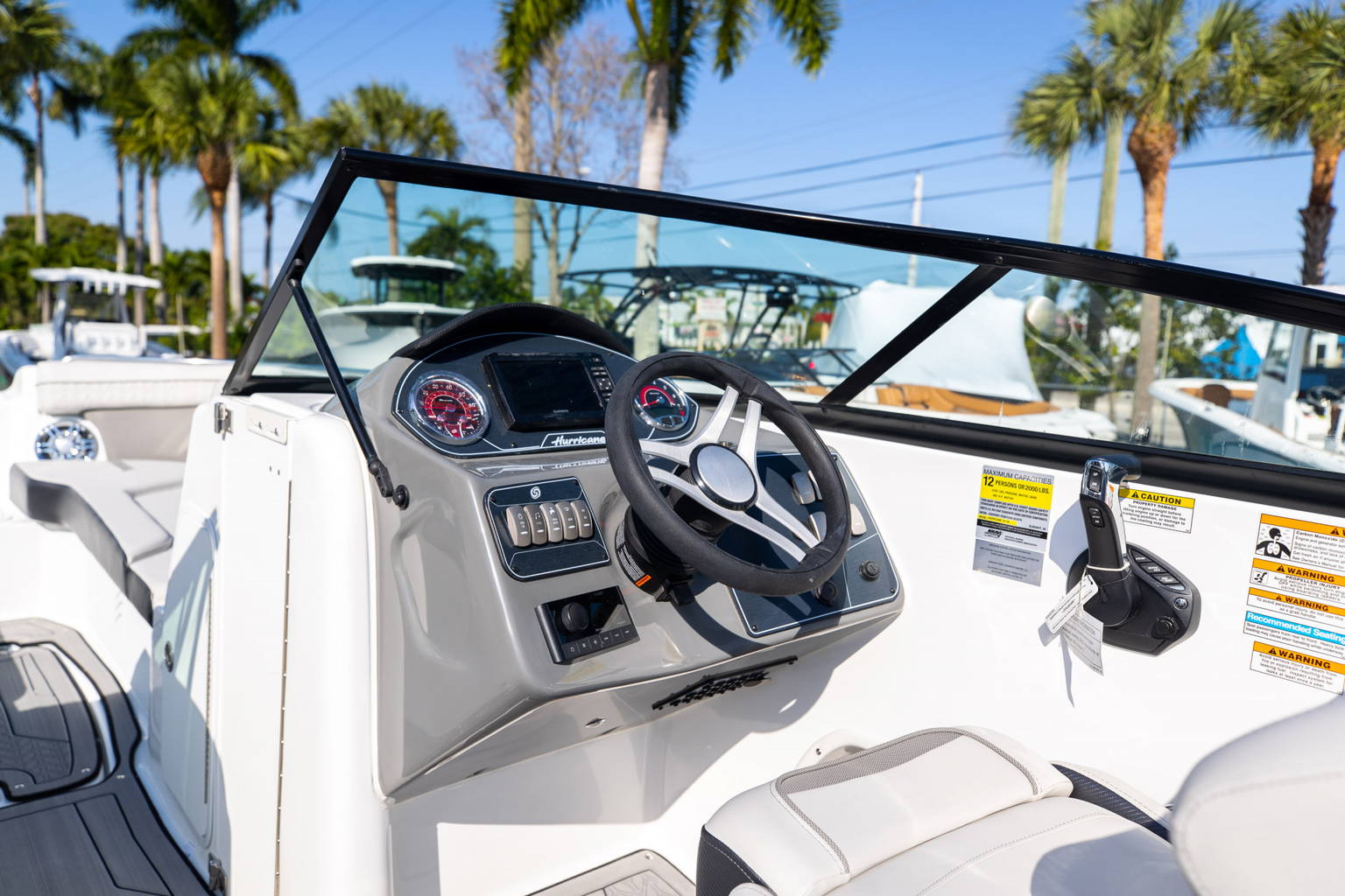 New 2023 Hurricane SunDeck 2400 OB #2449 image 16