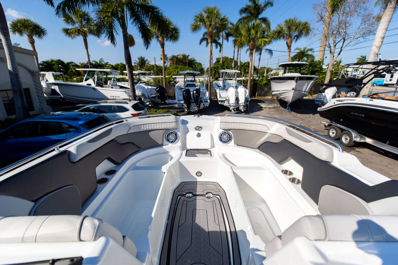New 2023 Hurricane SunDeck 2400 OB #2449 image 32