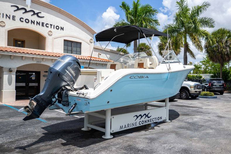 New 2022 Cobia 220 DC #G026 image 8