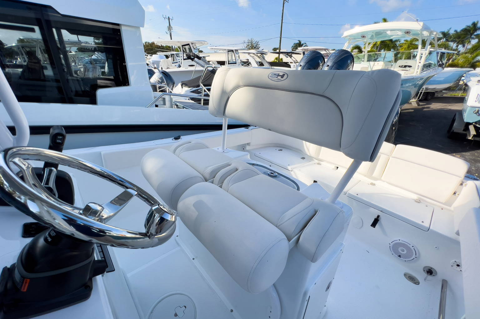 Alternative image of Sea Hunt Ultra 229 in West Palm Beach, FL