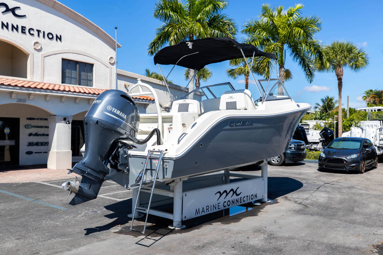New 2023 Cobia 220 DC #G018 image 8