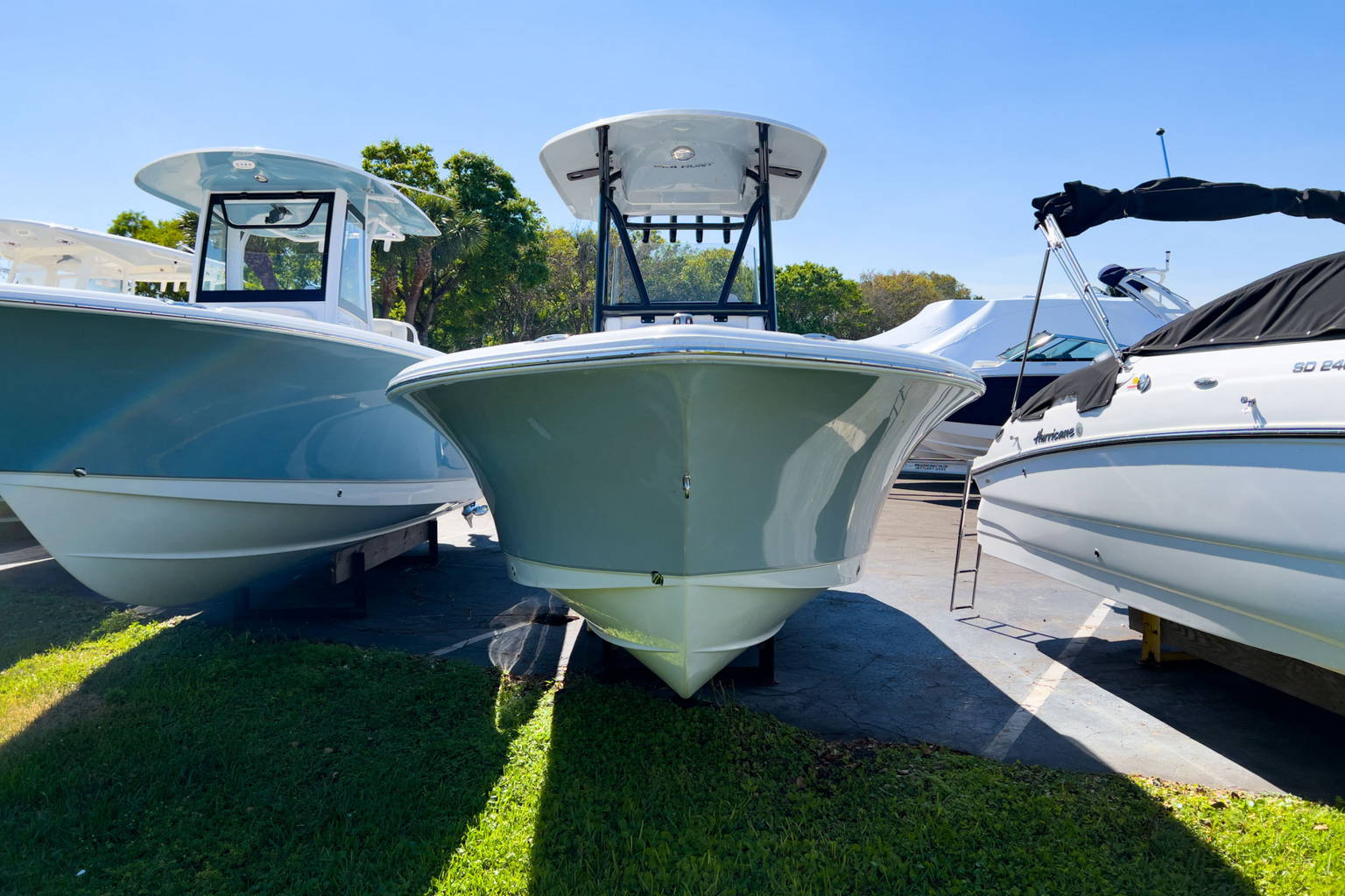 New 2023 Sea Hunt Ultra 229 #0844 image 2