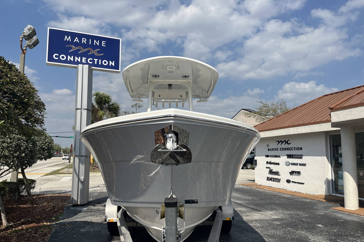New 2023 Cobia 240 CC #B071 image 3