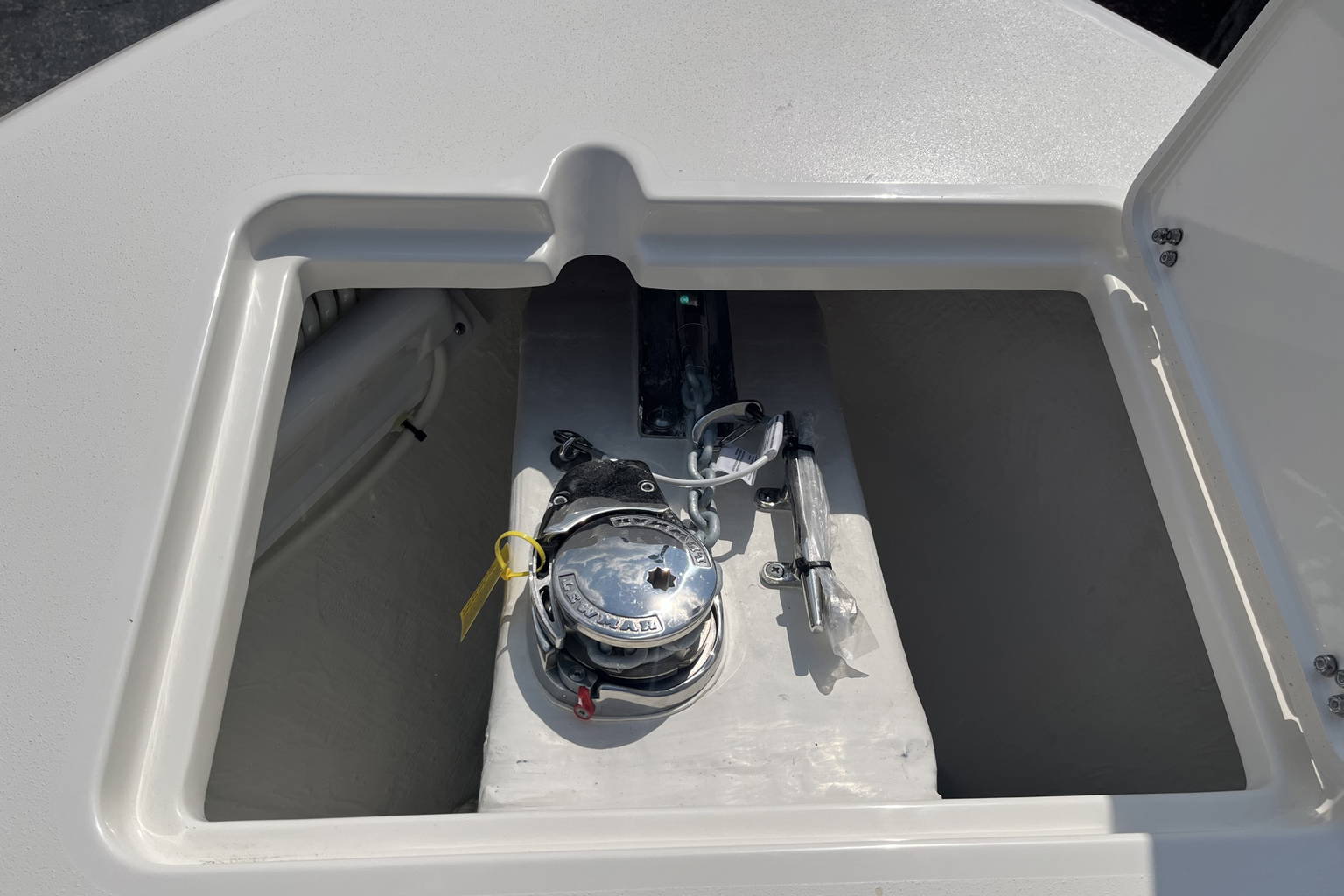 New 2023 Cobia 240 CC #B071 image 15