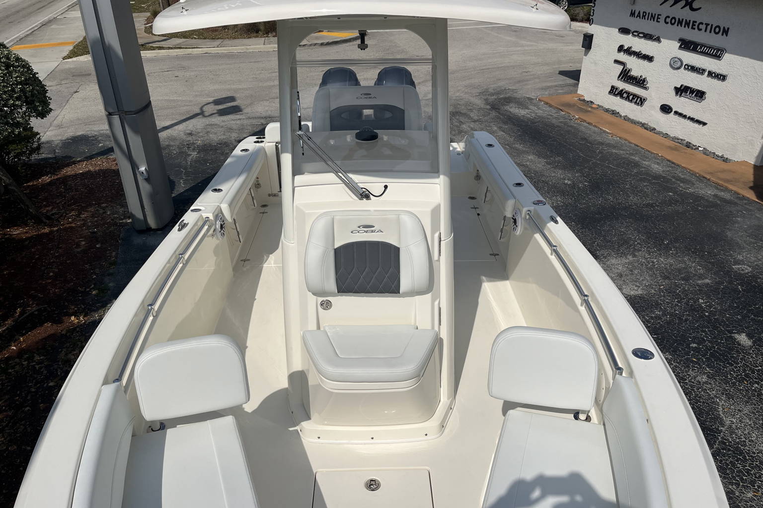 New 2023 Cobia 240 CC #B071 image 14