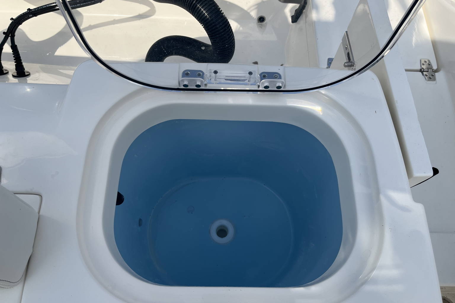 New 2023 Cobia 240 CC #B071 image 20