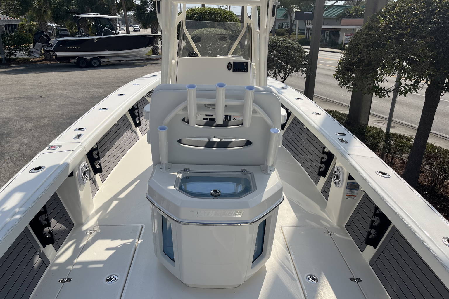 New 2023 Pathfinder 2700 Open #F058 image 12