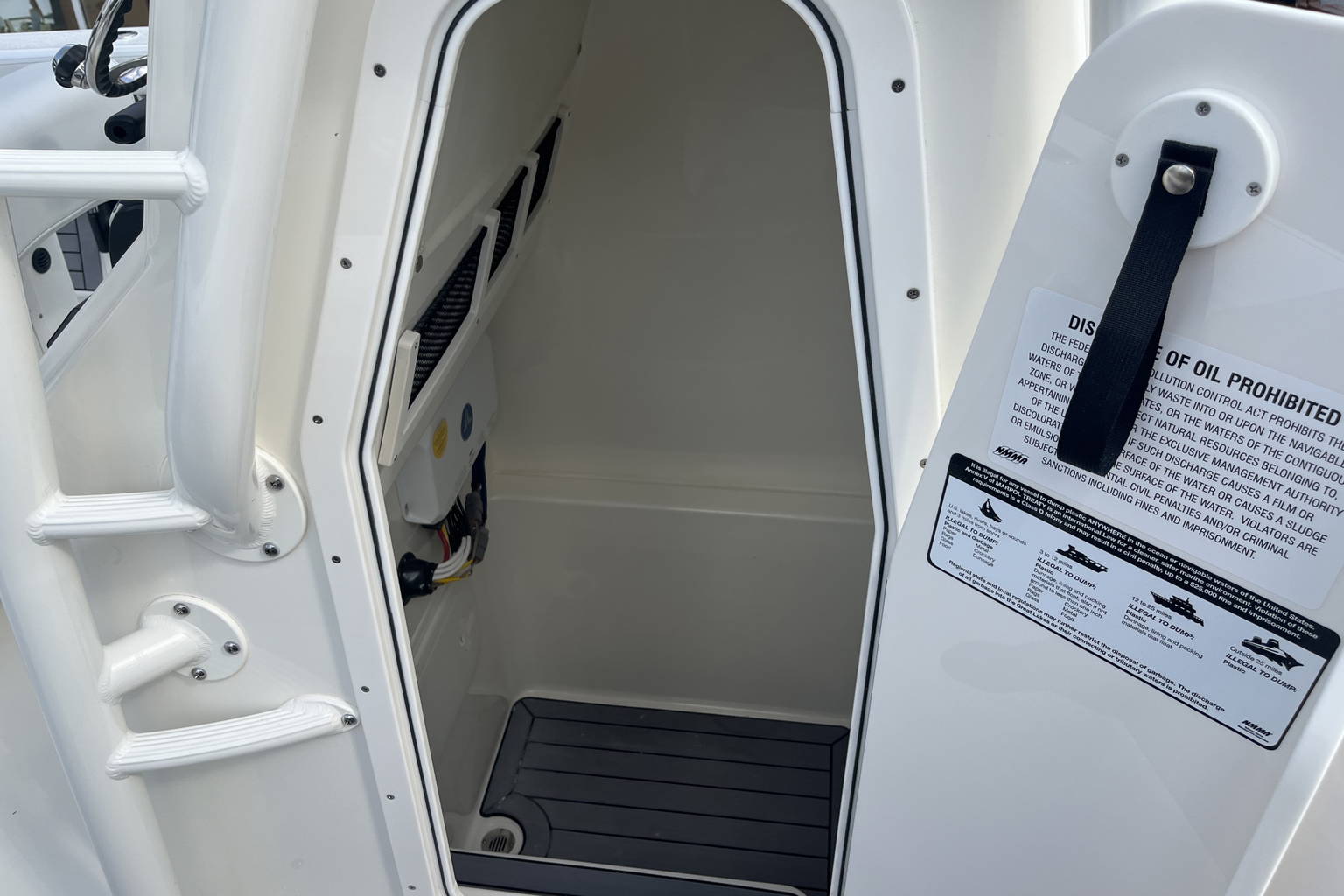 New 2023 Pathfinder 2700 Open #F058 image 19