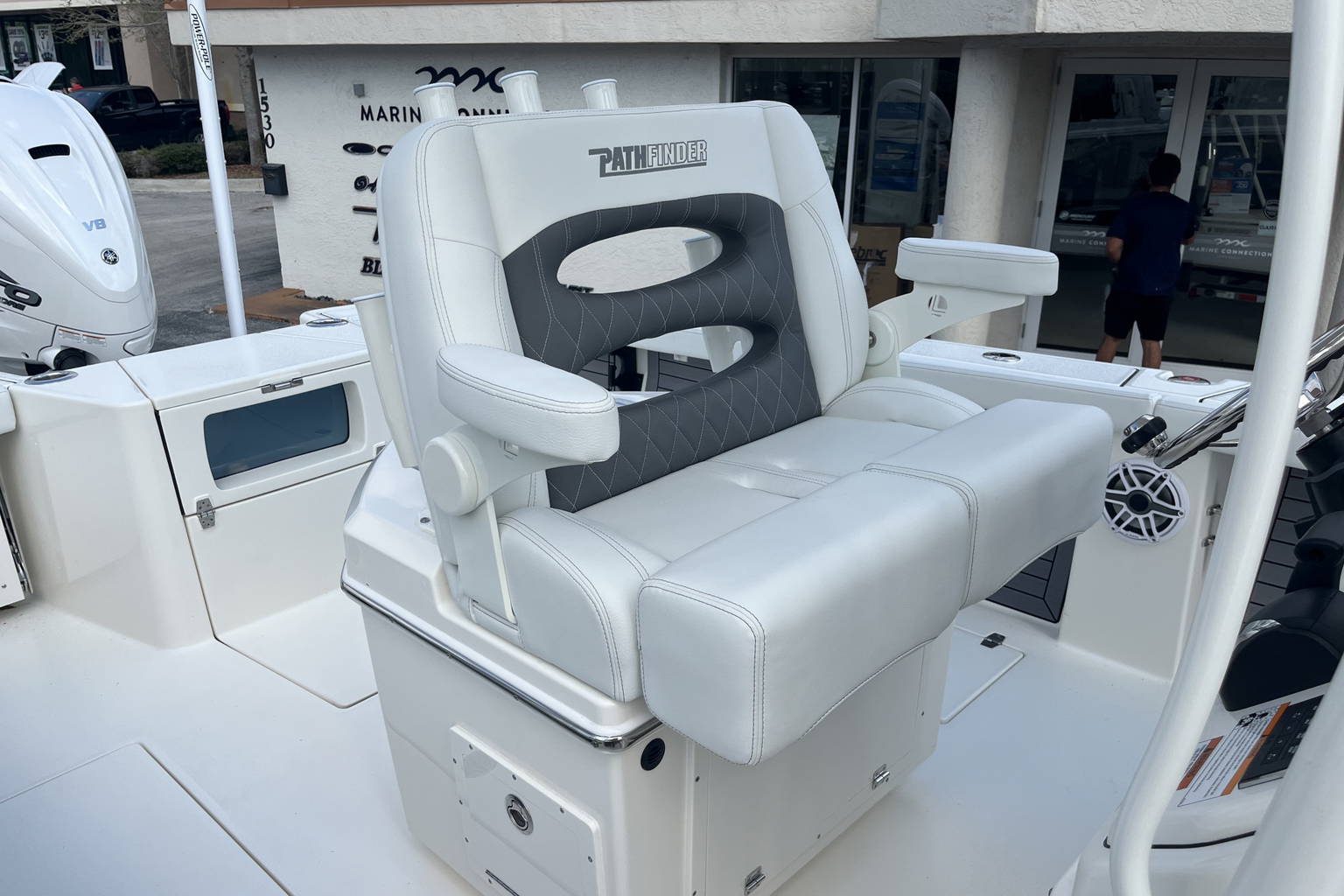 New 2023 Pathfinder 2700 Open #F058 image 20
