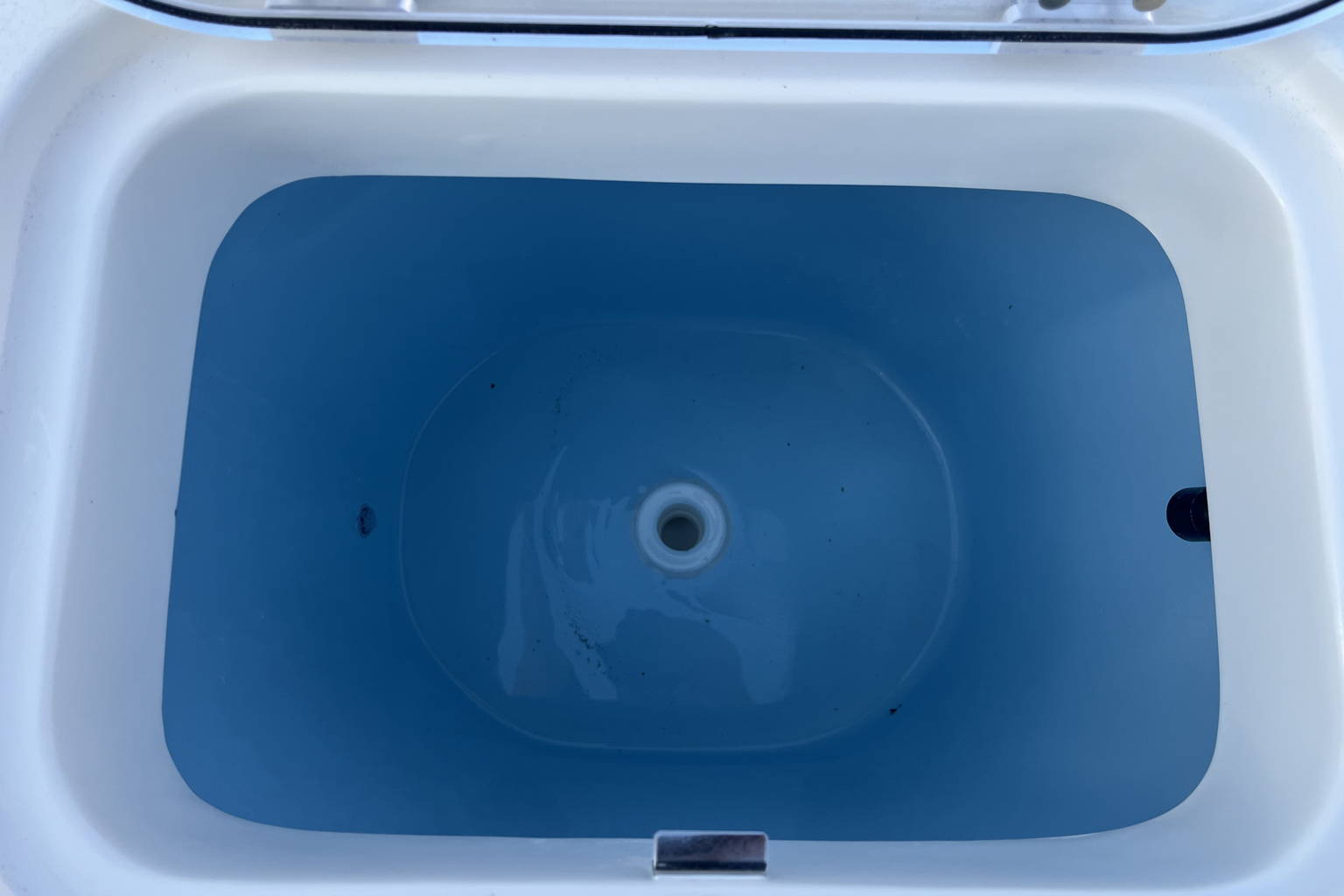 New 2023 Cobia 220 CC #X070 image 19